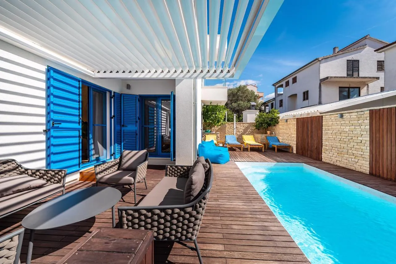 The Luxury Nest Zadar - Private Heated Pool Apartment