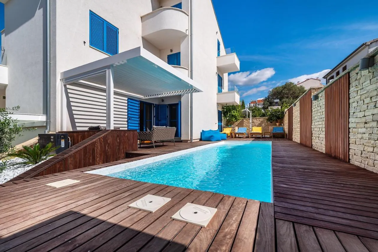 The Luxury Nest Zadar - Private Heated Pool Apartment
