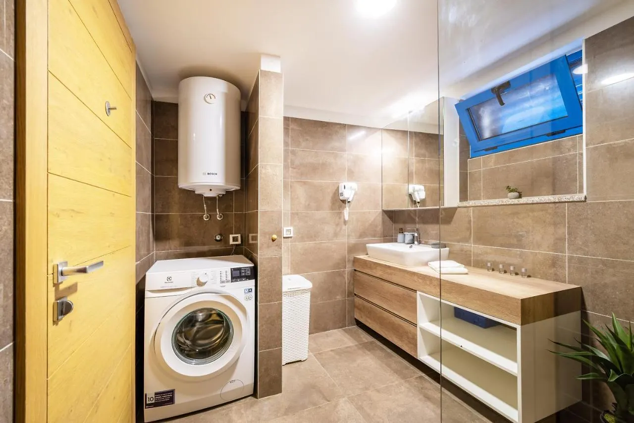 The Luxury Nest Zadar - Private Heated Pool Apartment