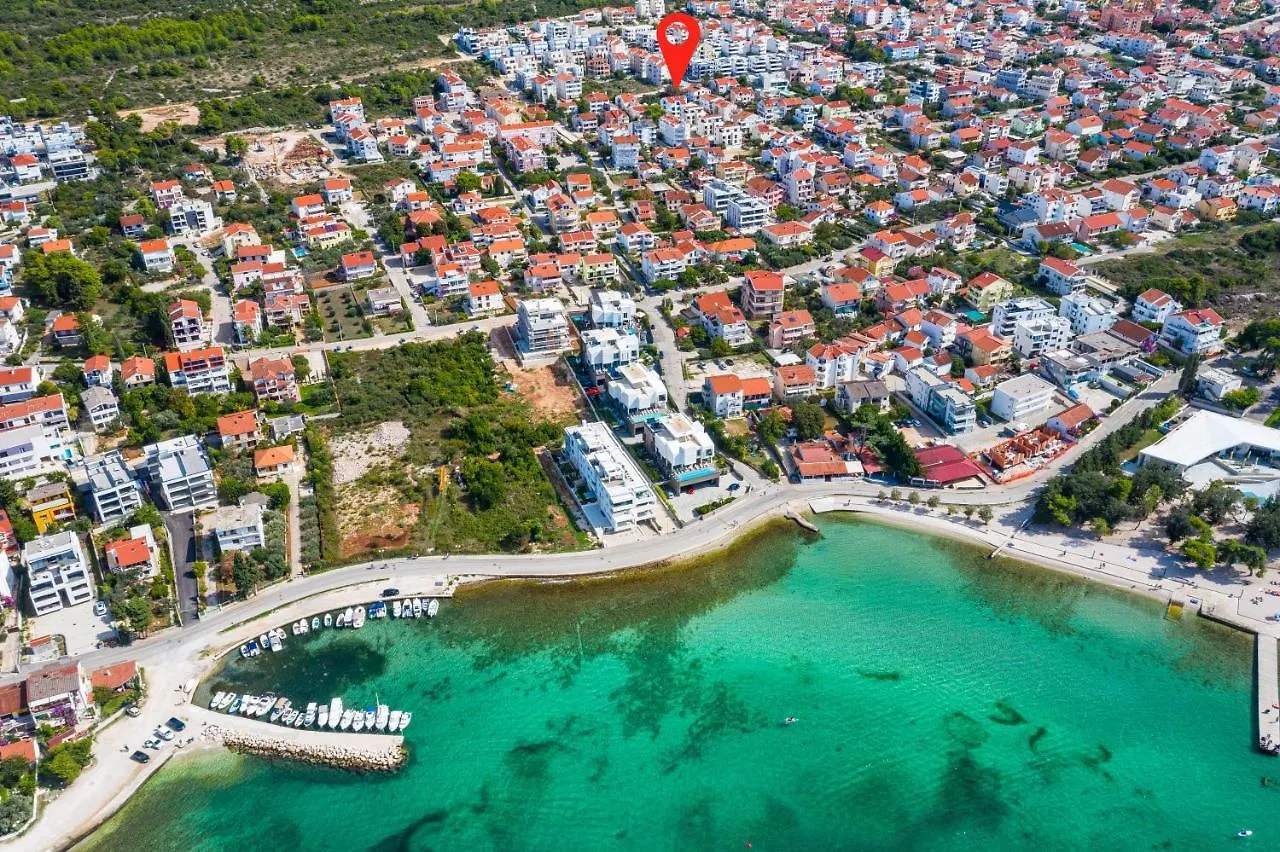 The Luxury Nest Zadar - Private Heated Pool Apartment
